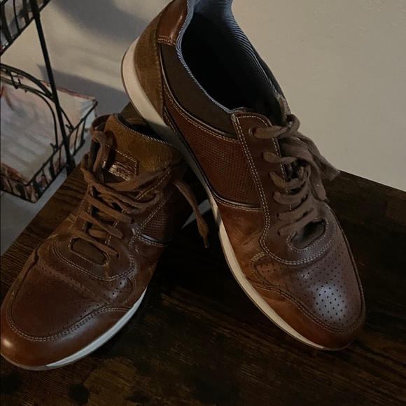 Classic Brown Leather Men's Derby Shoes - Picture 4 of 7